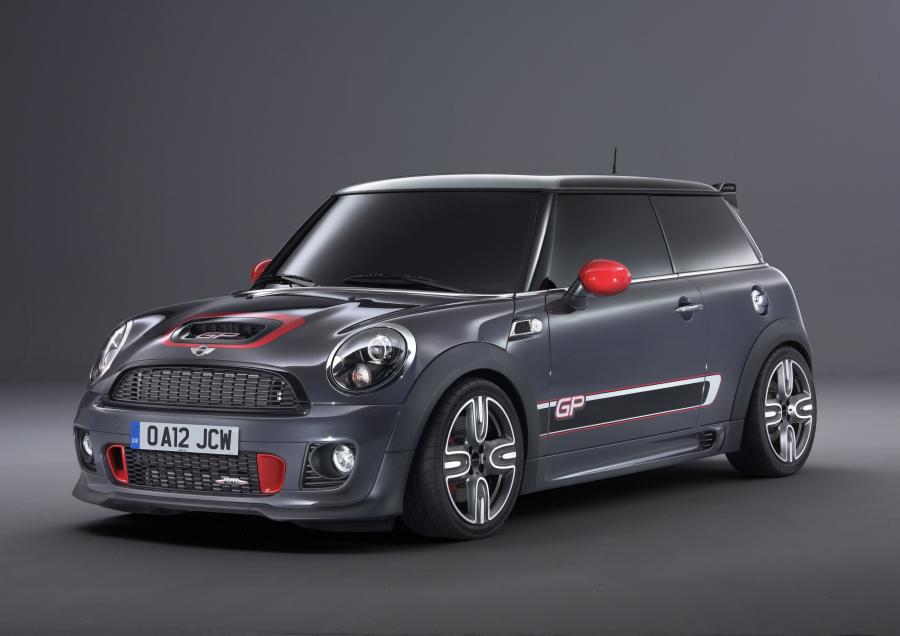  Mini Cooper GP JCW 2012 года  (фото 1 из 14)